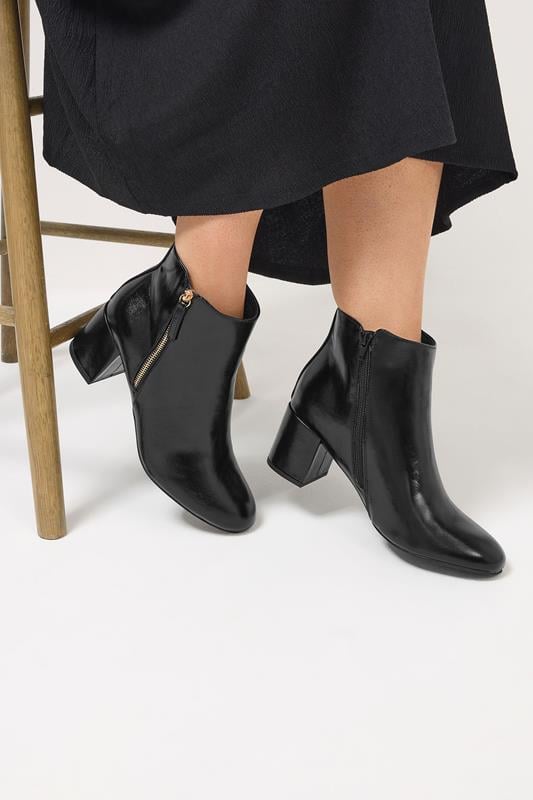 Plus Size  Yours Black Faux Leather Block Heel Ankle Boots In Wide E Fit & Extra Wide EEE Fit