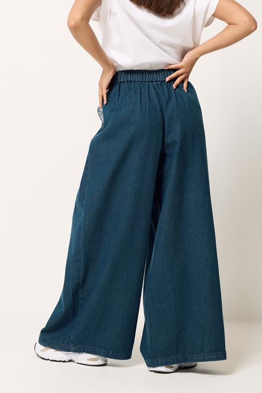 PixieGirl Petite Women's Blue Cotton Pleat Front Wide Leg Jeans | PixieGirl 2