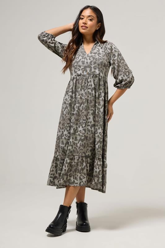 Petite  PixieGirl Petite Grey Animal Print Collar Midaxi Dress