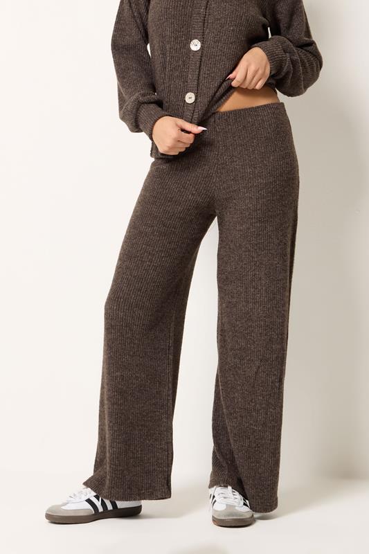 PixieGirl Petite Women's Chocolate Brown Ribbed Soft Touch Wide Leg Trousers | PixieGirl 1