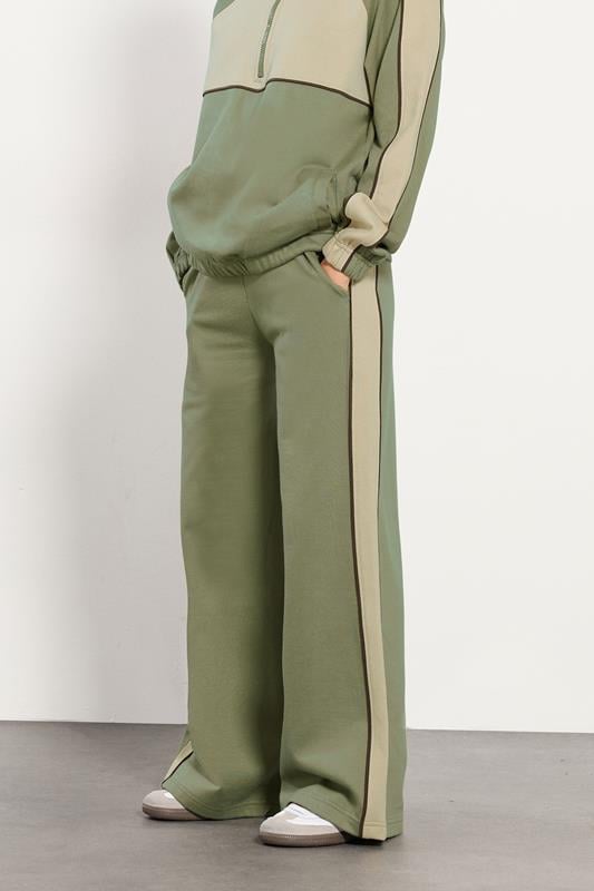 PixieGirl Petite Women's Green Colour Block Wide Leg Joggers | PixieGirl 2