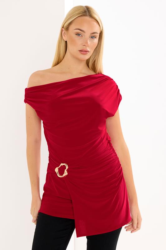  STAR Red Buckle Detail Top