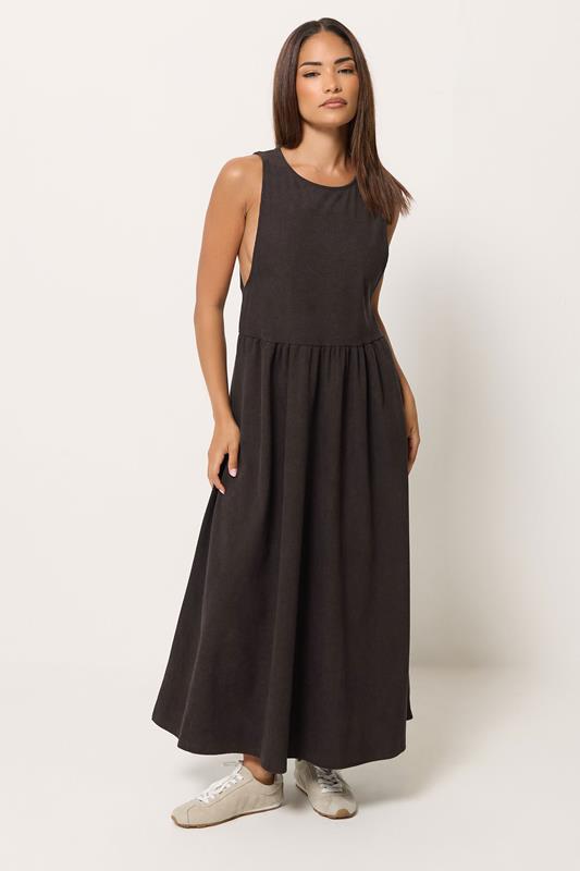 evening black maxi dress Ruffle in | One Shoulder Cotton Maxi Dress 5% Elastane) Worn length Wedding Guest Edit Color:Sliver How To Pair Sneakers