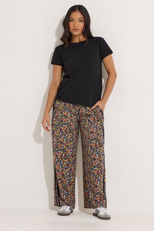  PixieGirl Petite Black Ditsy Floral Side Stripe Wide Leg Trousers