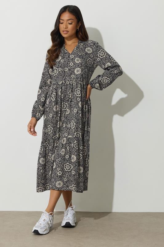 PixieGirl Petite Women's Black Floral Tie Midaxi Dress | PixieGirl 2
