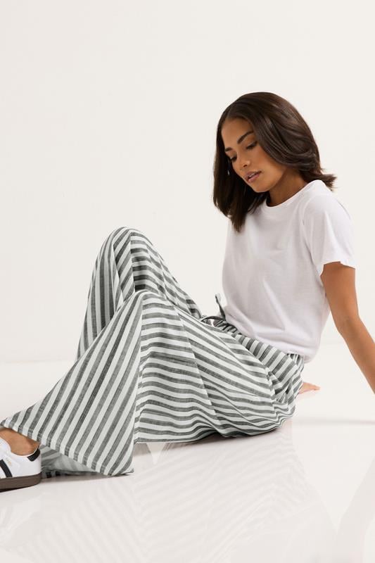 PixieGirl Petite Women's Grey Striped Wide Leg Trousers | PixieGirl 5