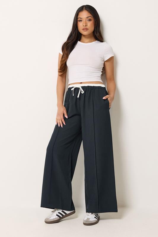 PixieGirl Petite Women's Navy Blue Contrast Pintuck Wide Leg Trousers | PixieGirl 1