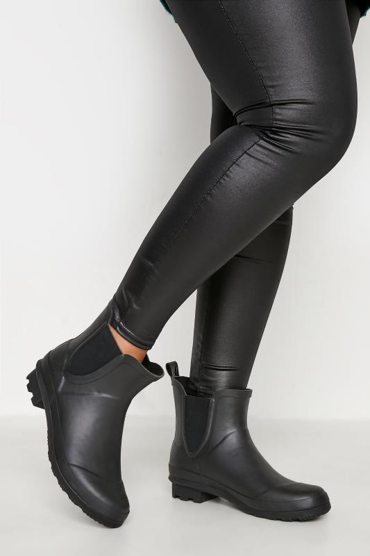Plus Size  Yours Black Chelsea Wellies In Wide E Fit