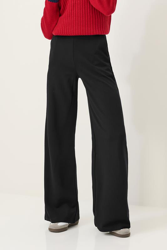 Petite Black Scuba Wide Leg Trousers | PixieGirl 2