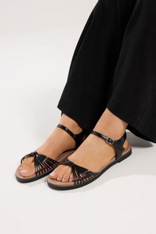  Yours Black Faux Leather Knot Detail Sandals In Wide E Fit