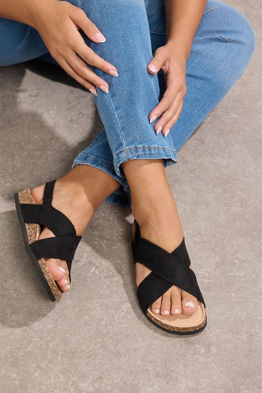 Plus Size  Yours Black Cross Strap Footbed Sandals In Wide E & Extra Wide EEE Fit