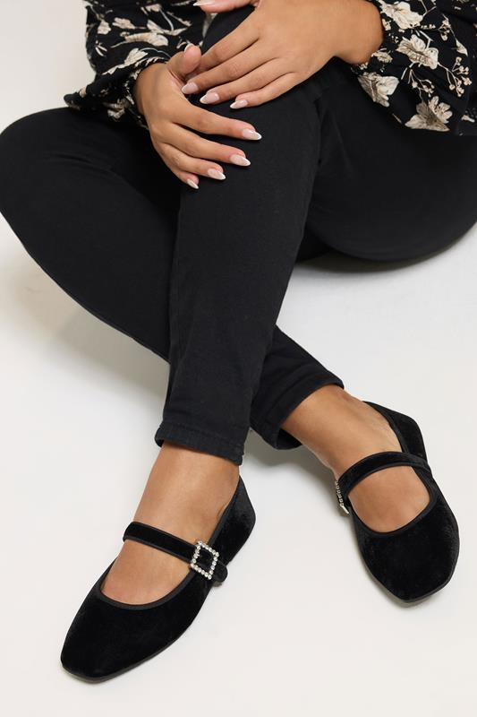 Plus Size  Yours Black Velvet Diamante Buckle Mary Janes In Extra Wide EEE Fit