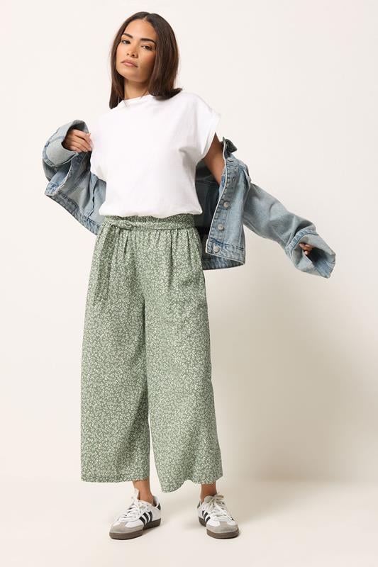  PixieGirl Petite Sage Green Leaf Print Cropped Trousers