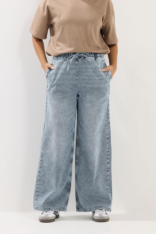 PixieGirl Petite Women's Mid Blue Pull On Wide Leg Jeans | PixieGirl 1