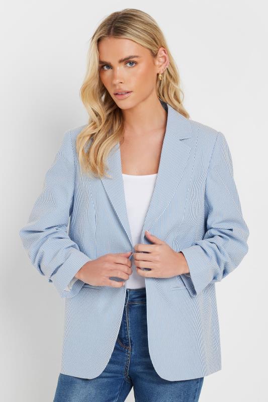  M&Co Petite Blue Stripe Seersucker Blazer
