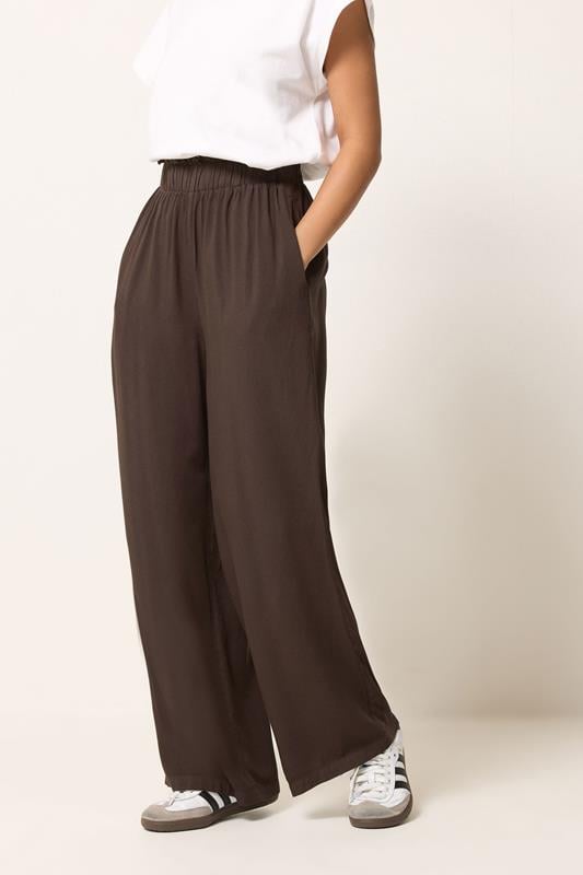PixieGirl Petite Women's Chocolate Brown Elasticated Waist Wide Leg Trousers | PixieGirl 1