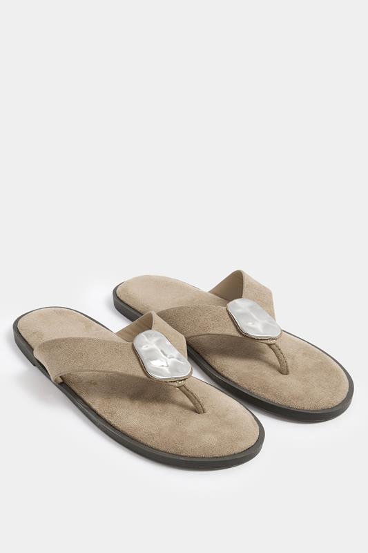 Natural Brown Hammered Disk Sandals In Extra Wide EEE Fit