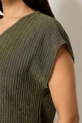 M&Co Petite Khaki Green Textured V Neck T-Shirt | M&Co 4