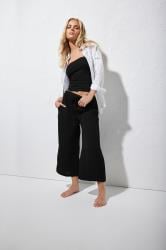 PixieGirl Petite Women's Black Cropped Wide Leg Trousers | PixieGirl 1