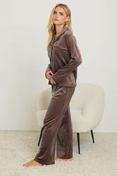 PixieGirl Petite Women's Chocolate Brown Super Luxe Touch Pyjama Set | PixieGirl 2