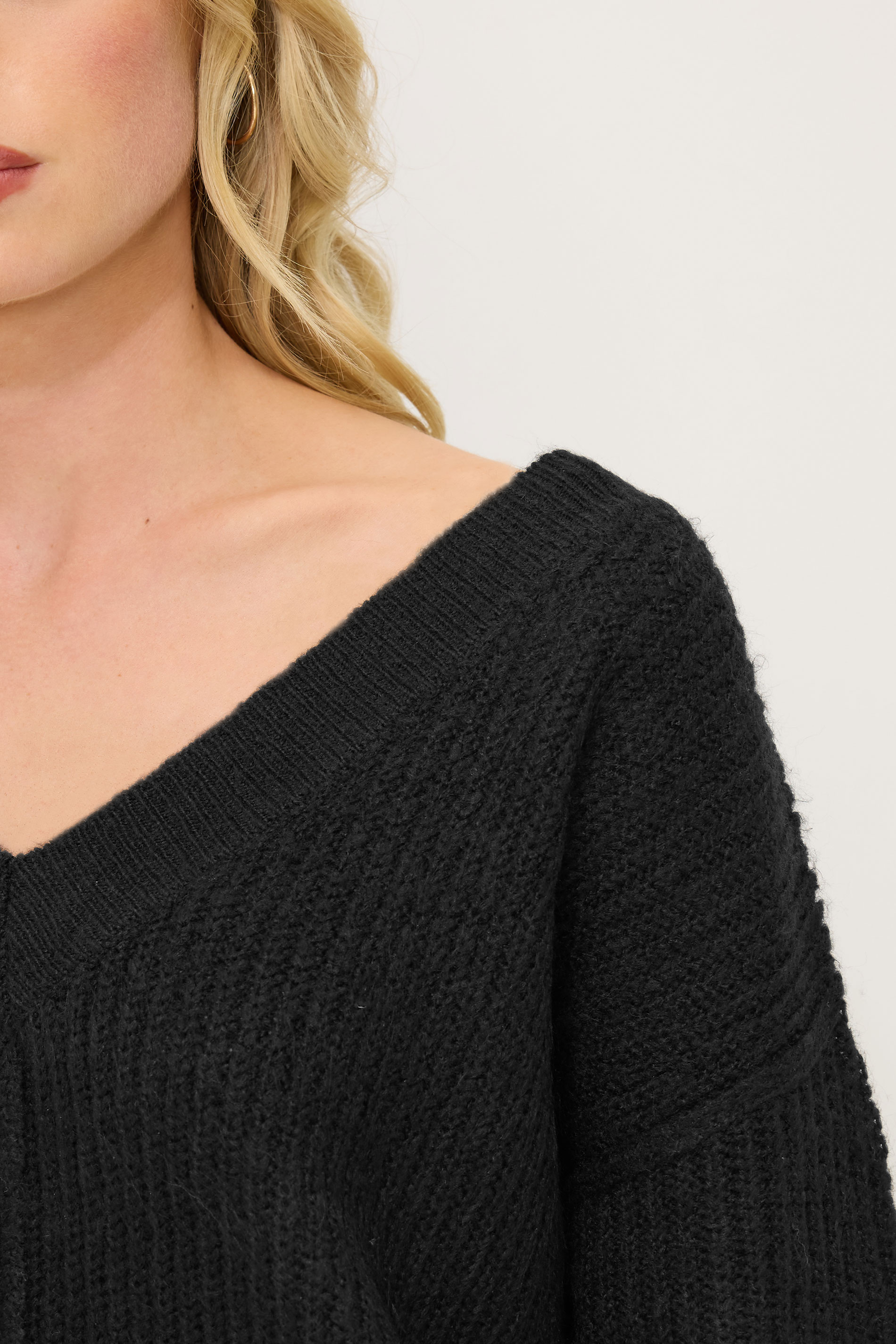 PixieGirl Petite Women's Black Knitted V-Neck Jumper | PixieGirl 4
