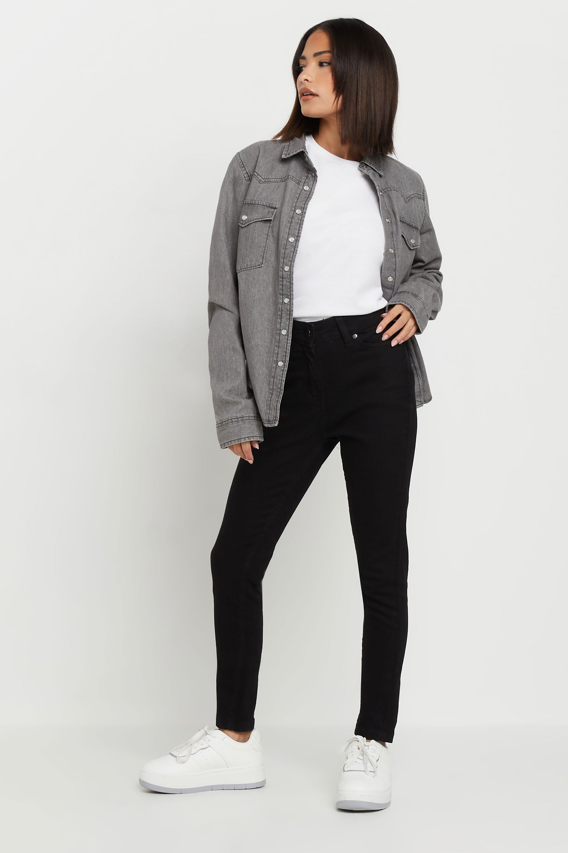 PixieGirl Petite Women's Black Stretch Skinny Fit AVA Jeans | PixieGirl 4