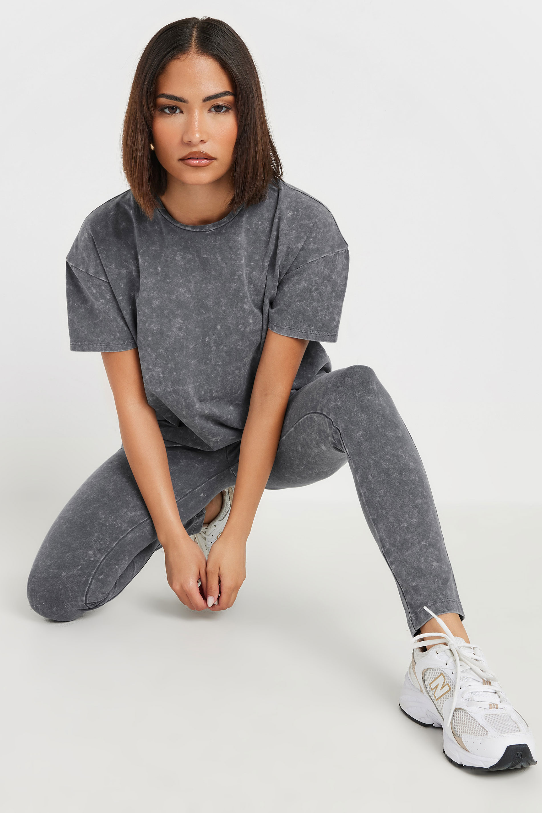 PixieGirl Petite Women's Grey Acid Wash Leggings | PixieGirl 4