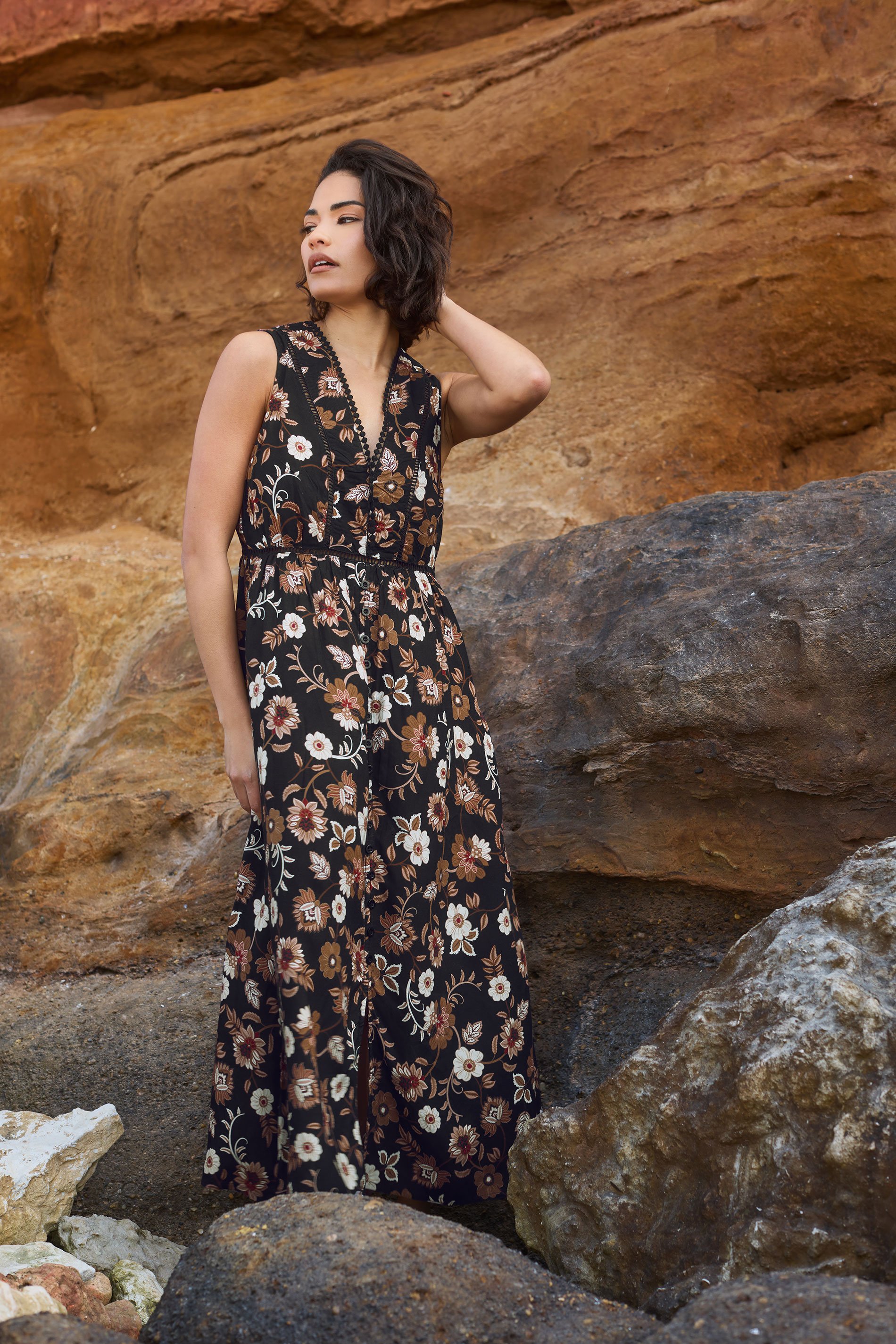 PixieGirl Petite Women's Black Floral Ladder Trim Midi Dress | PixieGirl 1