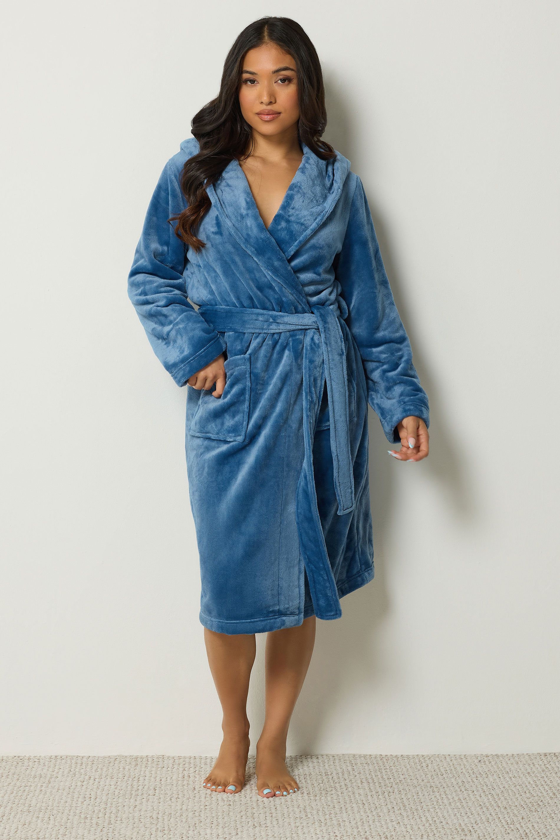 blue dressing gown with hood PixieGirl Petite Womens Super Luxe Hooded thick fluffy dressing gown Charming Amazon Baby Shower Kate-2024/11/24 Designed to embody comfort Size:14/16