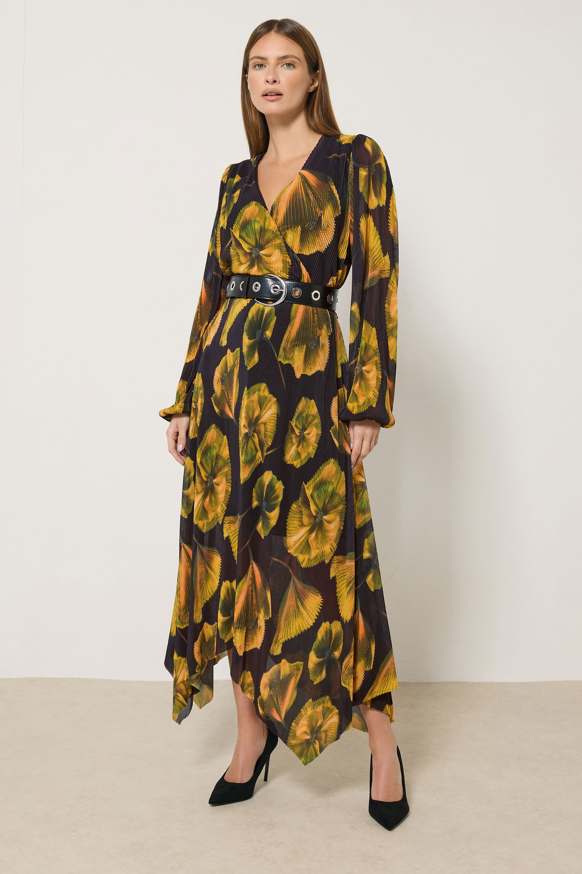 STAR Black Floral Mesh Pleated Maxi Dress | StarByJM 5