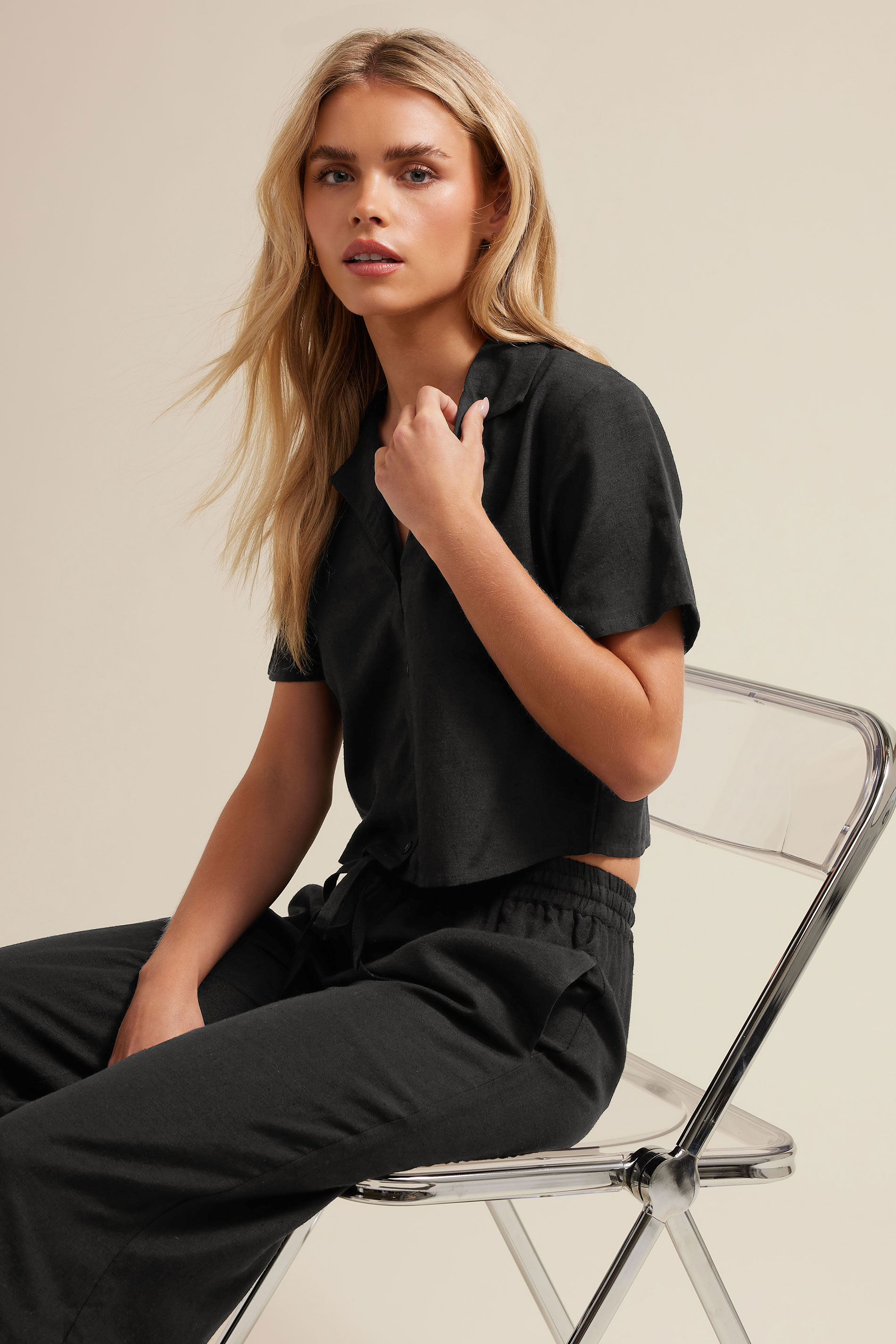 PixieGirl Petite Women's Black Linen Cropped Short Sleeve Shirt | PixieGirl 2