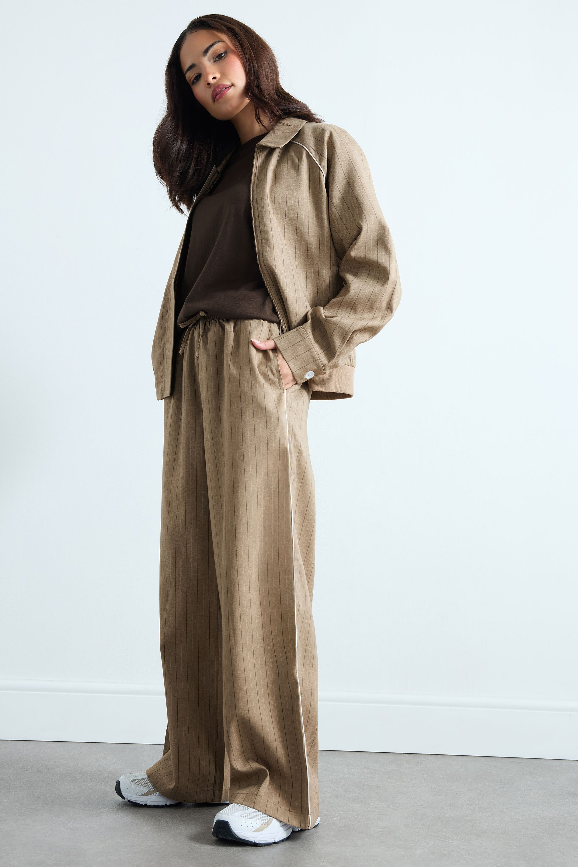 PixieGirl Petite Women's Natural Brown Stripe Pull On Wide Leg Trousers | PixieGirl 1