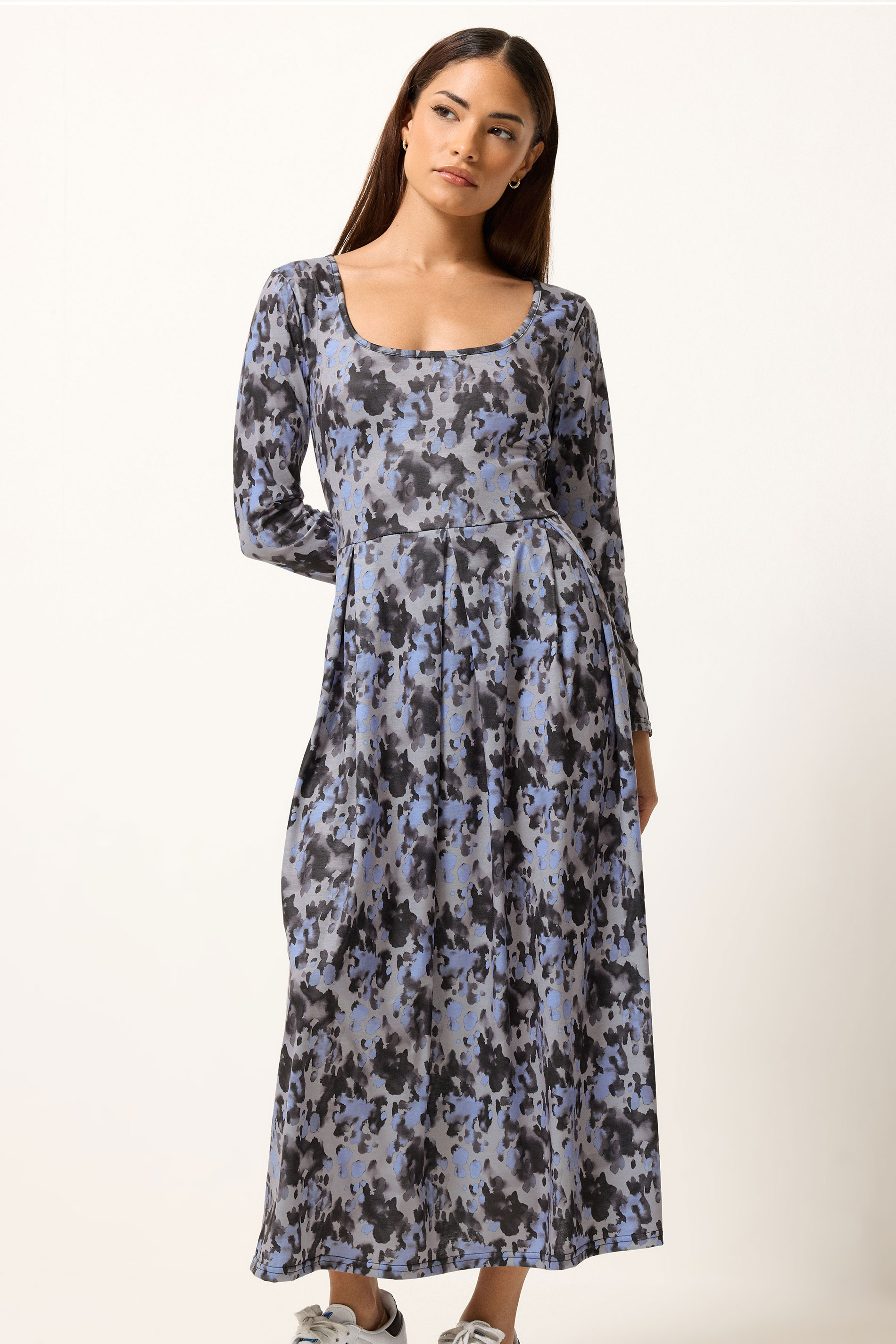 Pixiegirl Women's Grey Petite Abstract Midi Dress Size 10