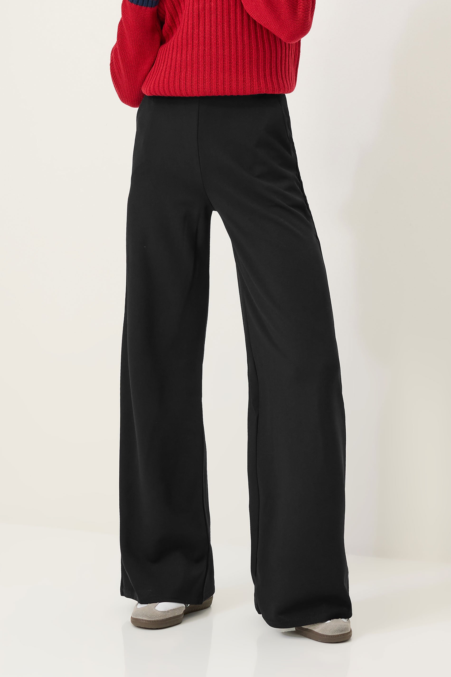 Petite Black Scuba Wide Leg Trousers | PixieGirl 2
