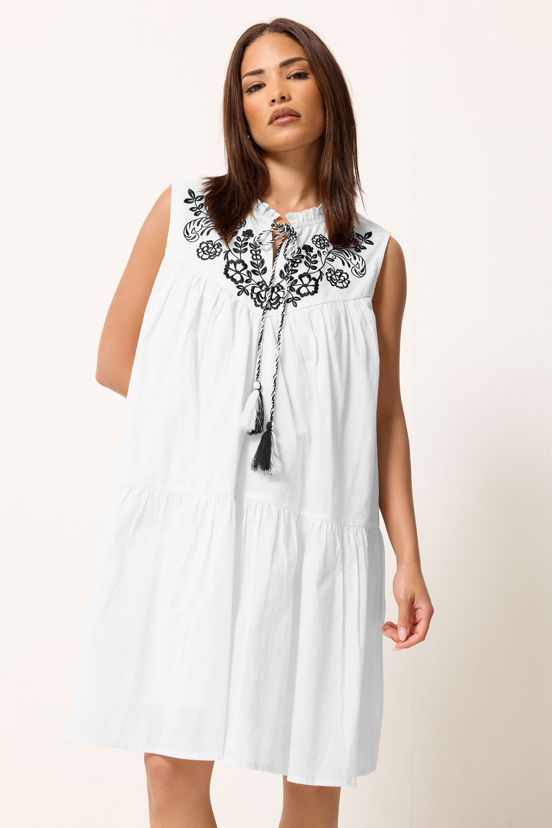 Pixiegirl Women's White Petite Tiered Cotton Smock Mini Dress Size 18