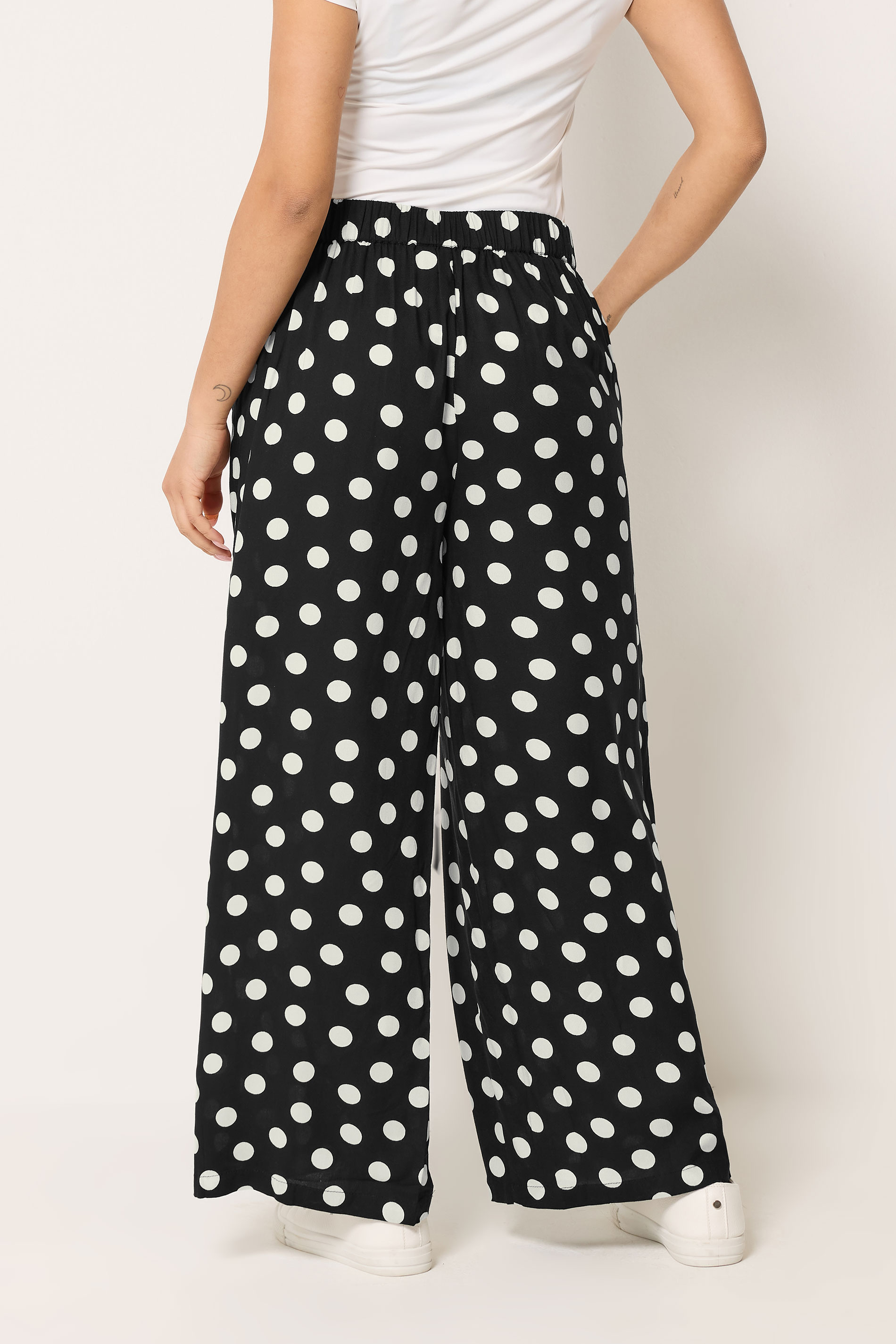 M&Co Petite Black & White Polka Dot Wide Leg Trousers | M&Co 2
