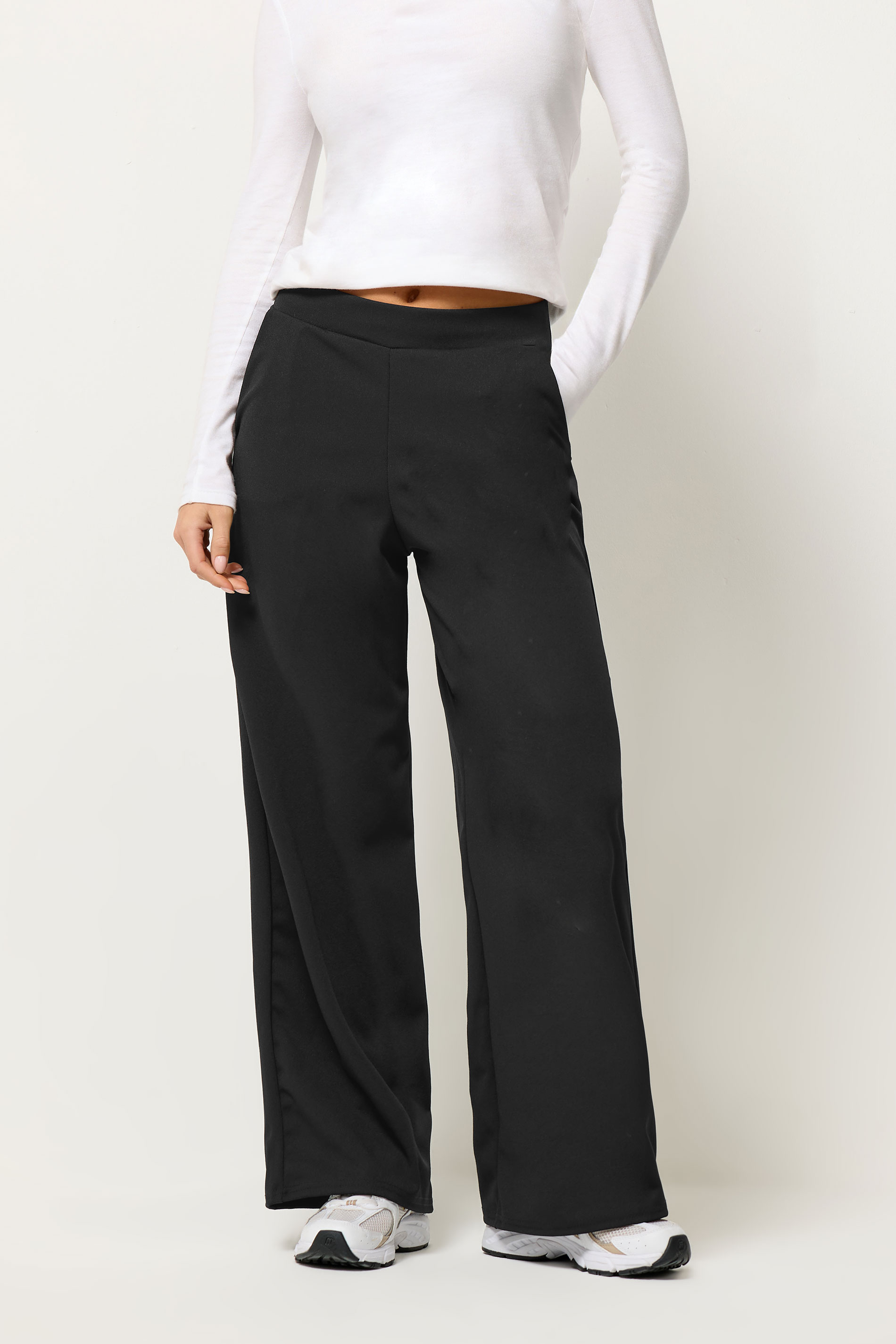 PixieGirl Petite Women's Black Scuba Wide Leg Trousers  2
