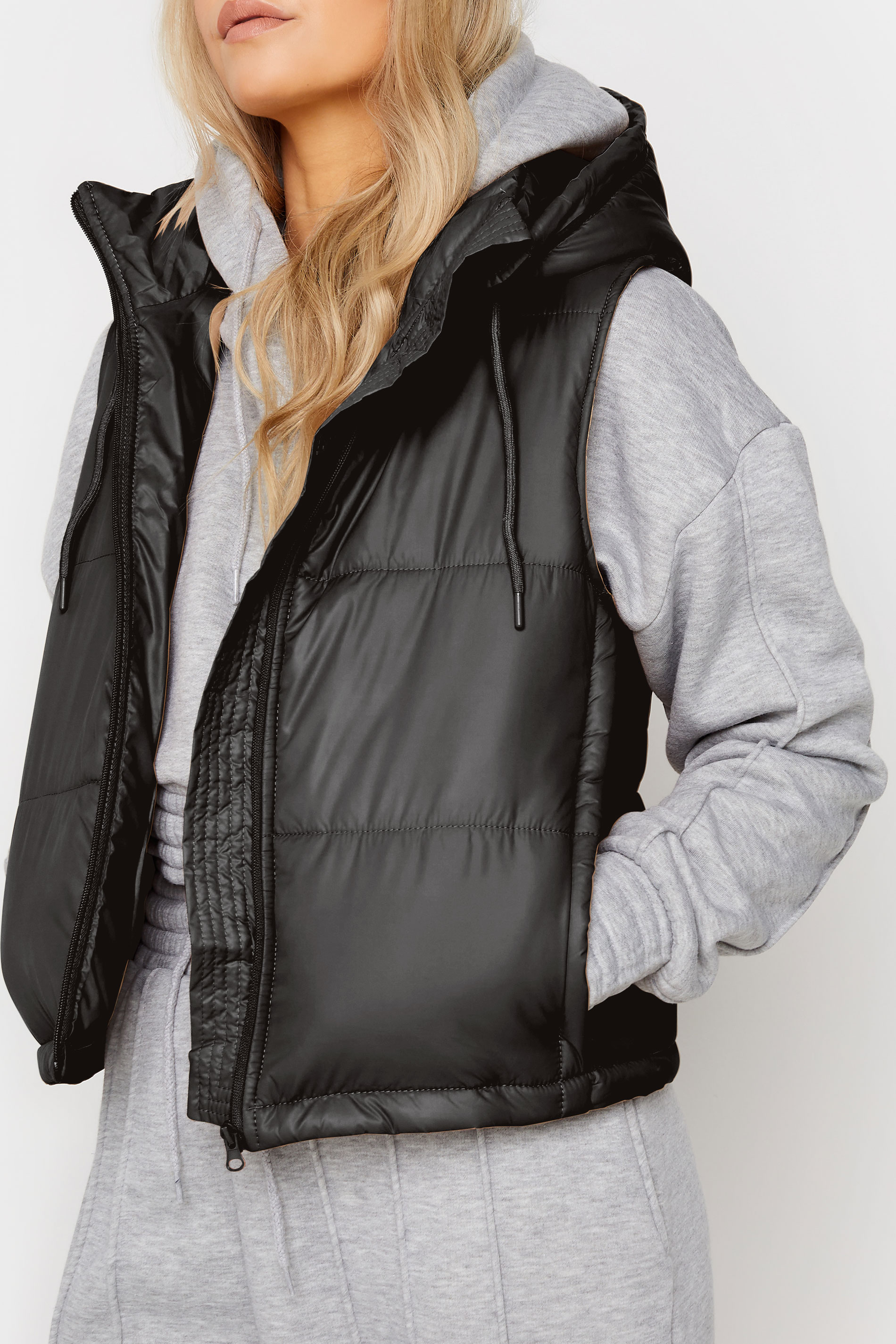 Black Hooded Cropped Gilet | PixieGirl 4