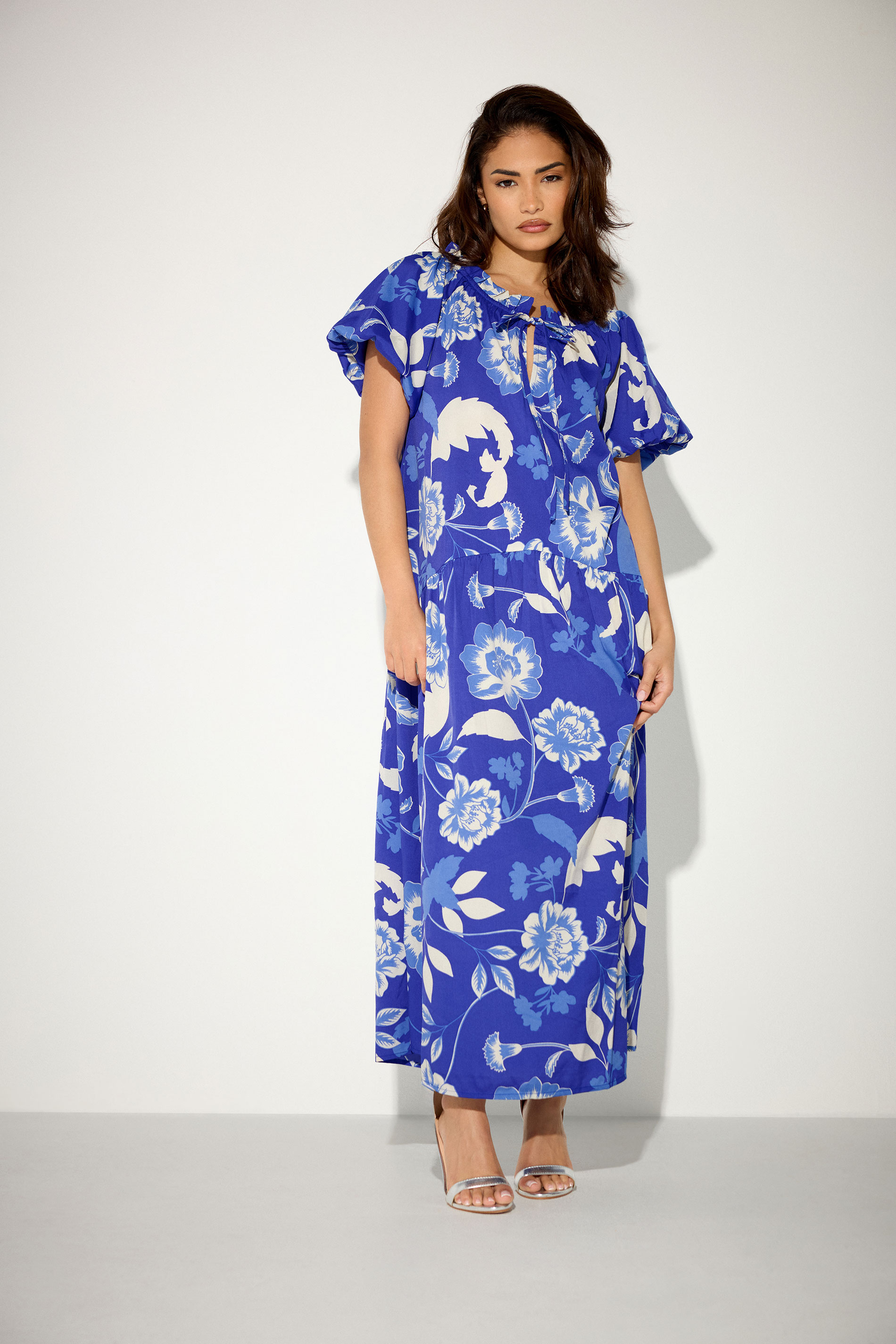 PixieGirl Petite Women's Blue Floral Tie Neck Midi Dress | PixieGirl