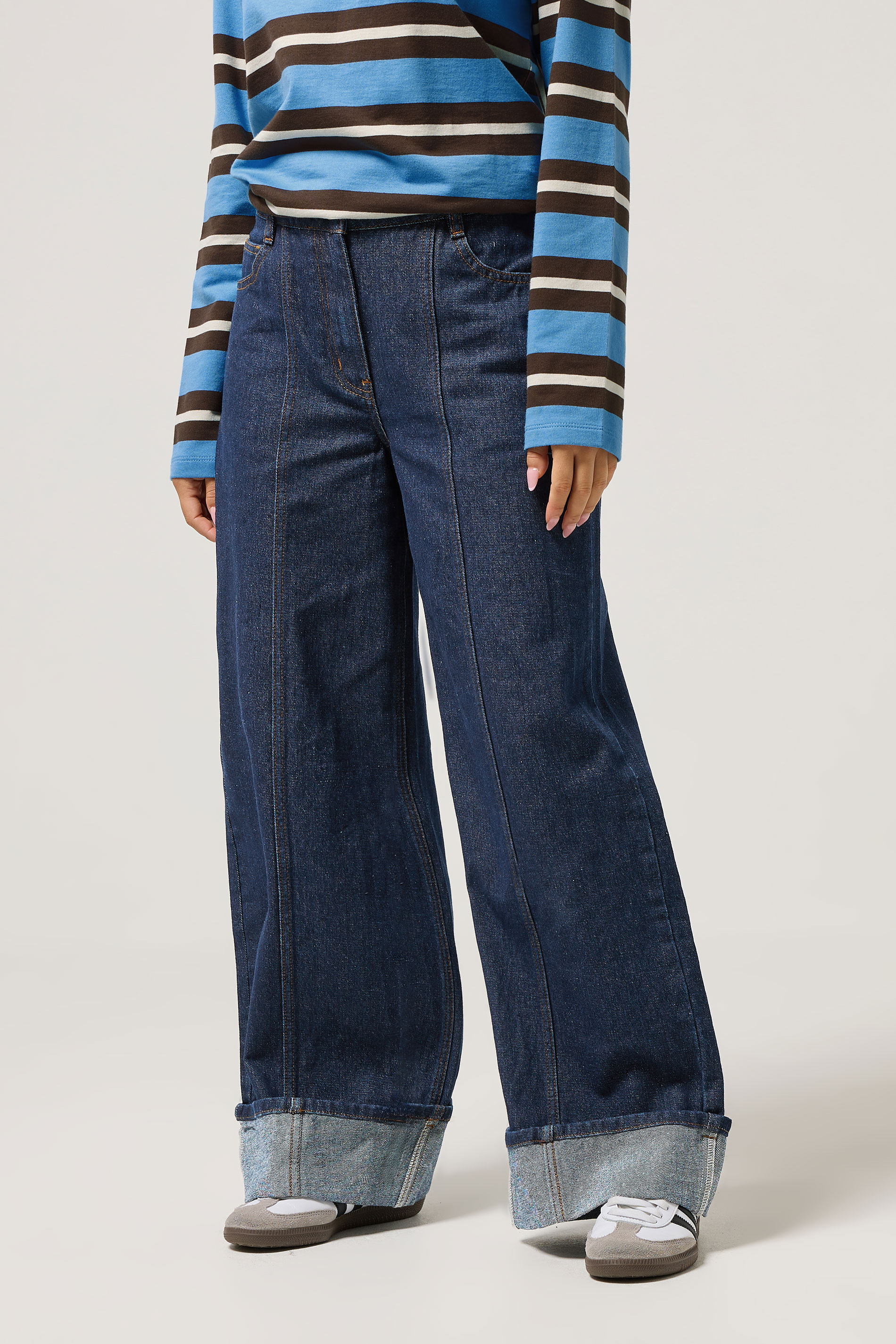 PixieGirl Petite Women's Dark Blue Seam Front Turn Up Denim Jeans | PixieGirl 2