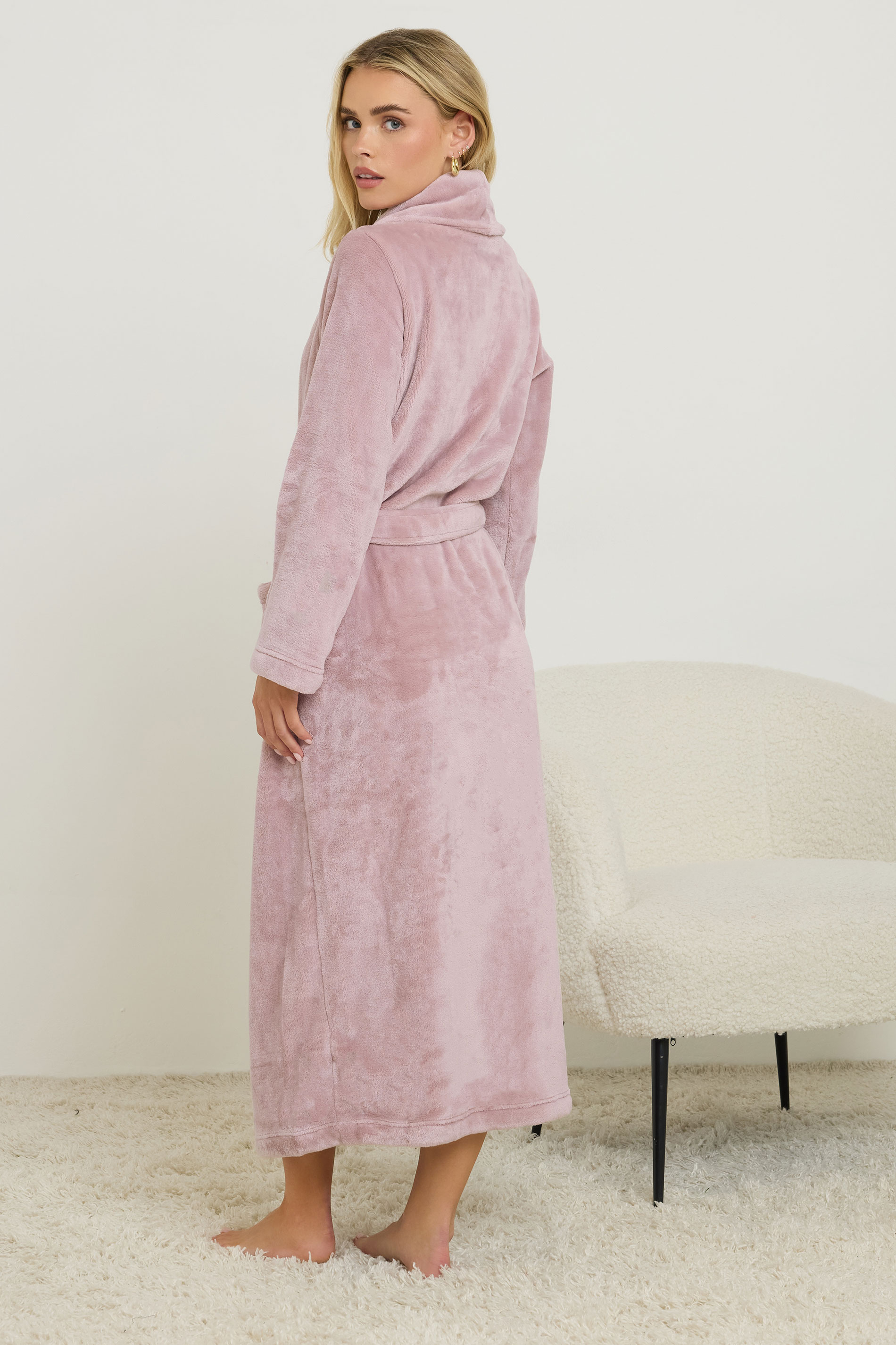 PixieGirl Petite Women's Pink Super Luxe Shawl Maxi Dressing Gown | PixieGirl 3