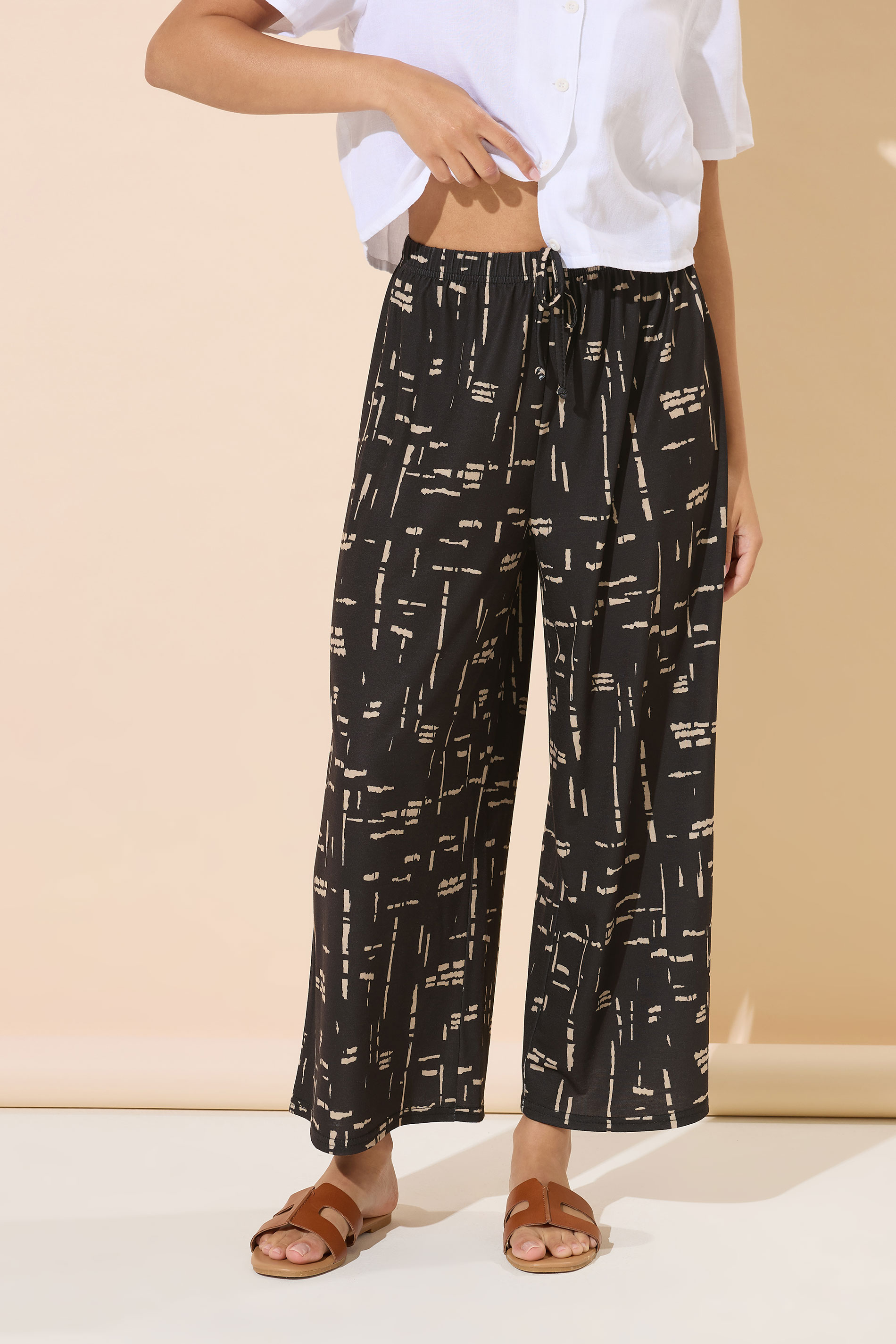 PixieGirl Petite Women's Black Abstract Print Cropped Trousers | PixieGirl 2