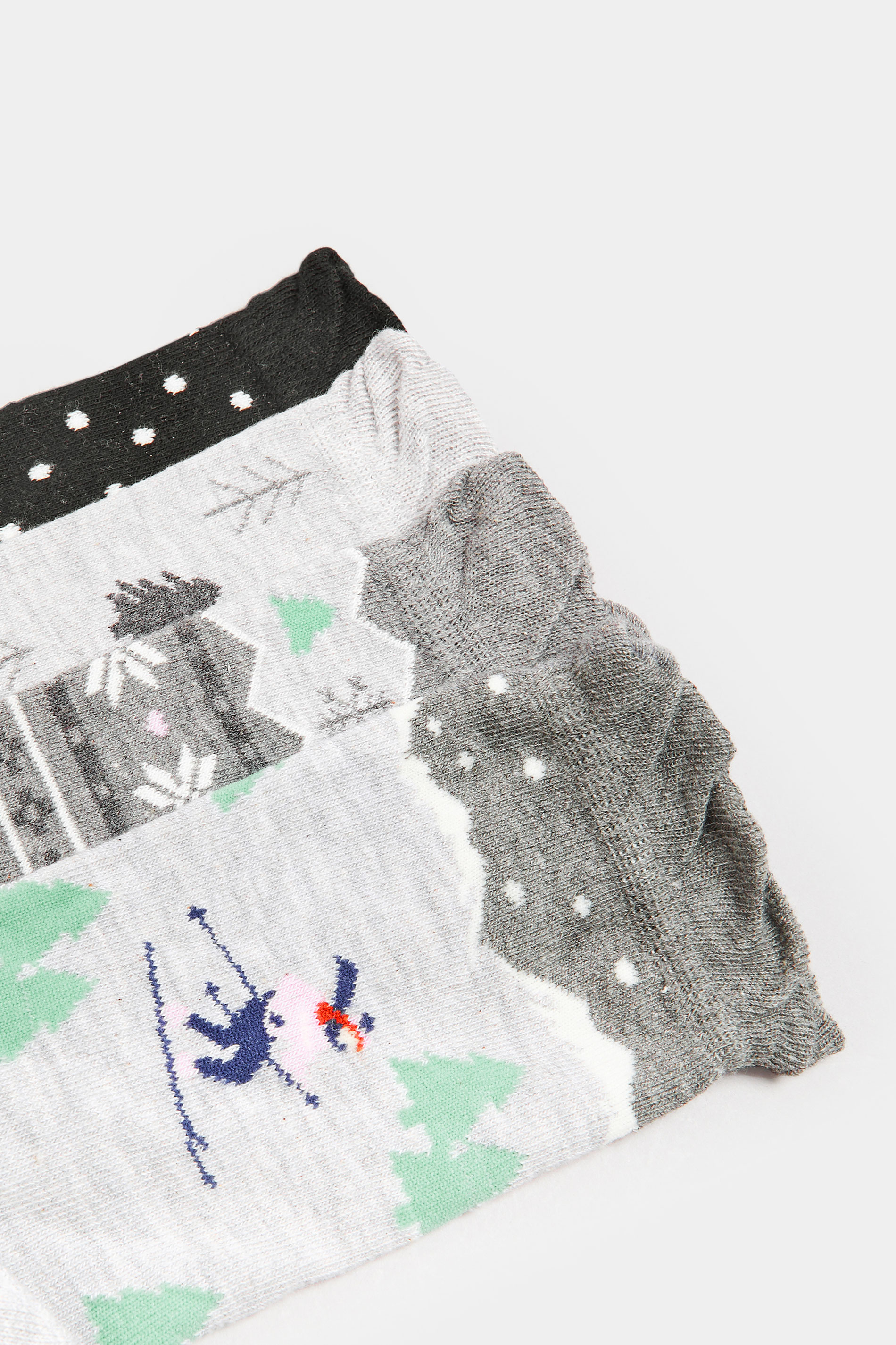 YOURS 4 PACK Plus Size Grey & Black Skier Print Ankle Socks | Yours Clothing  5