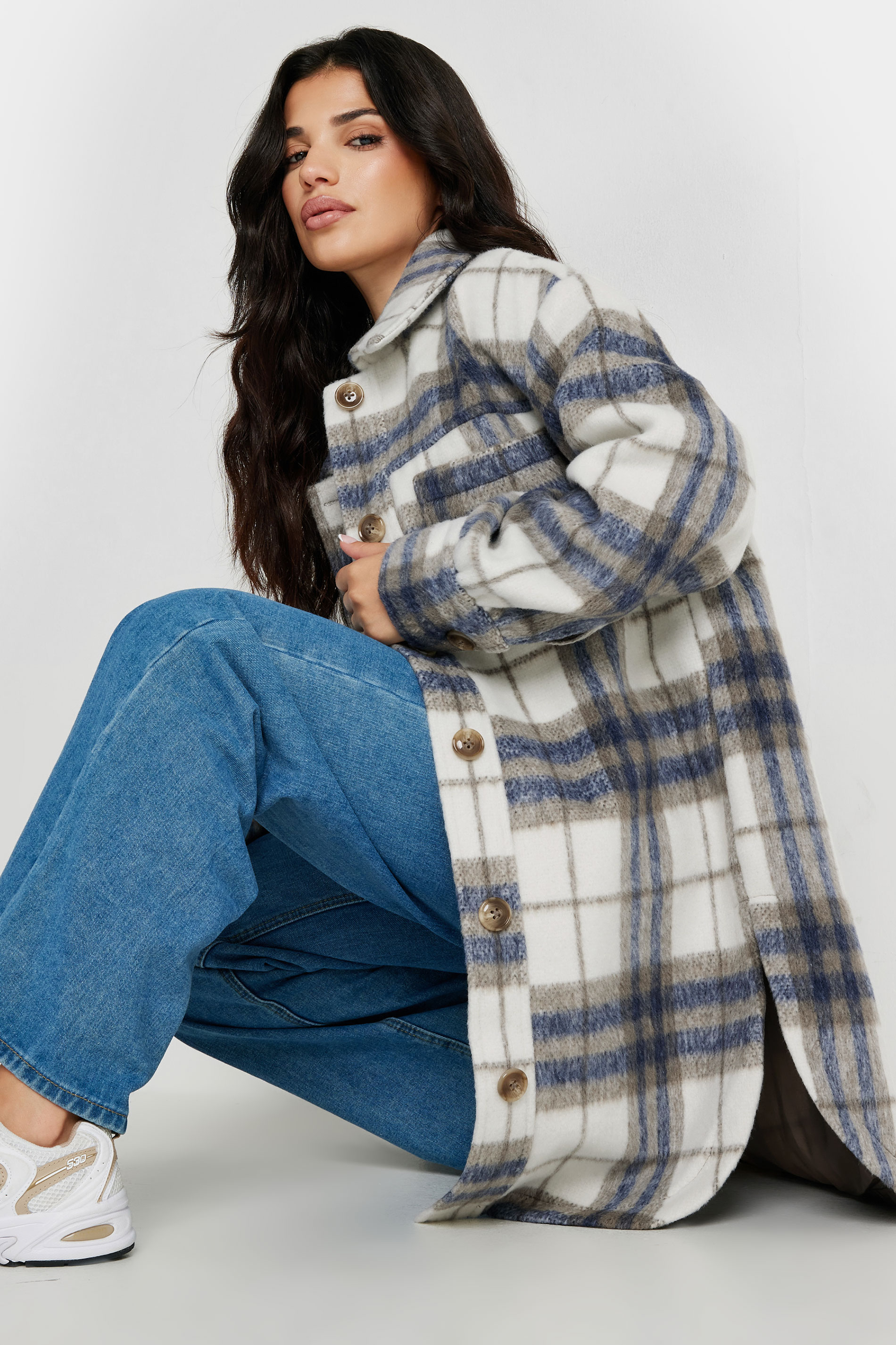PixieGirl Petite Women's Blue Blurred Check Print Longline Shacket | PixieGirl 4