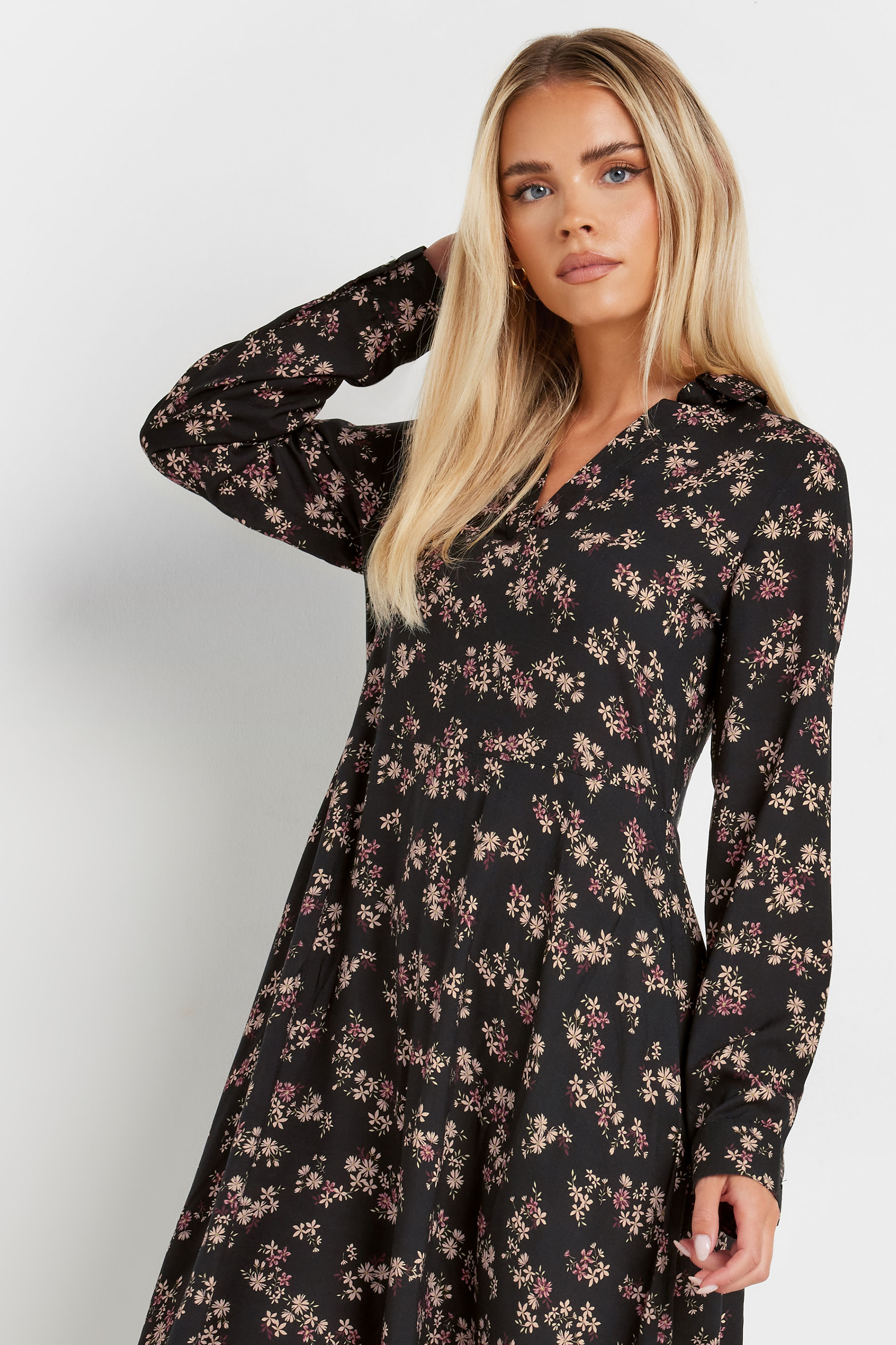 PixieGirl Petite Women's Black Ditsy Floral Hanky Hem Midaxi Dress | PixieGirl 4