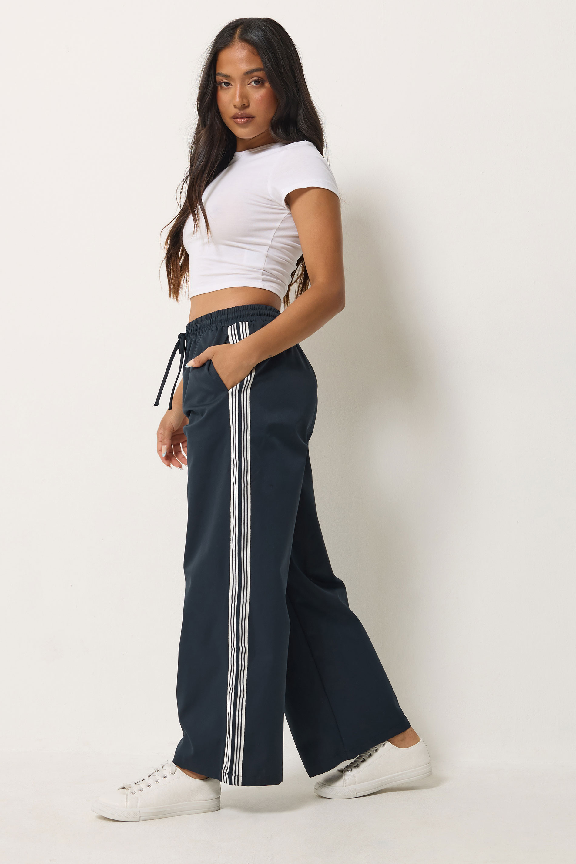 Pixiegirl Women's Blue Petite Navy Side Stripe Wide Leg Joggers Size 18