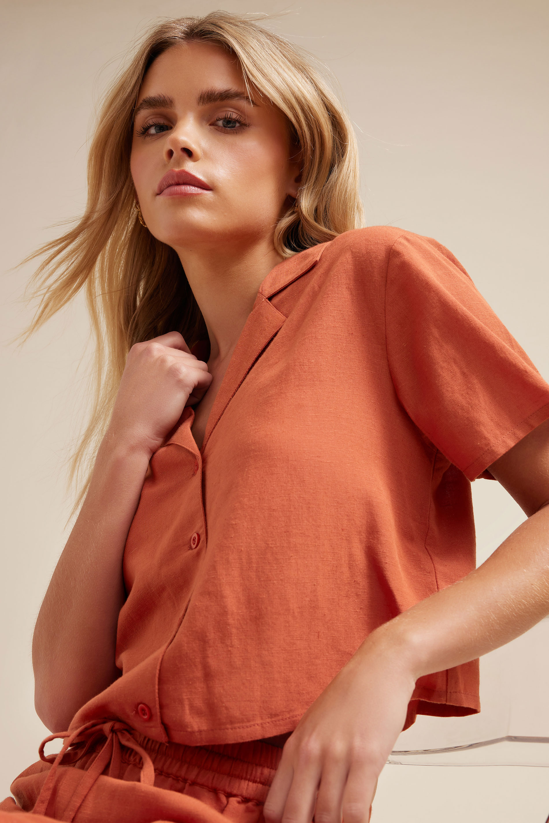 PixieGirl Petite Women's Rust Orange Linen Cropped Short Sleeve Shirt | PixieGirl 1