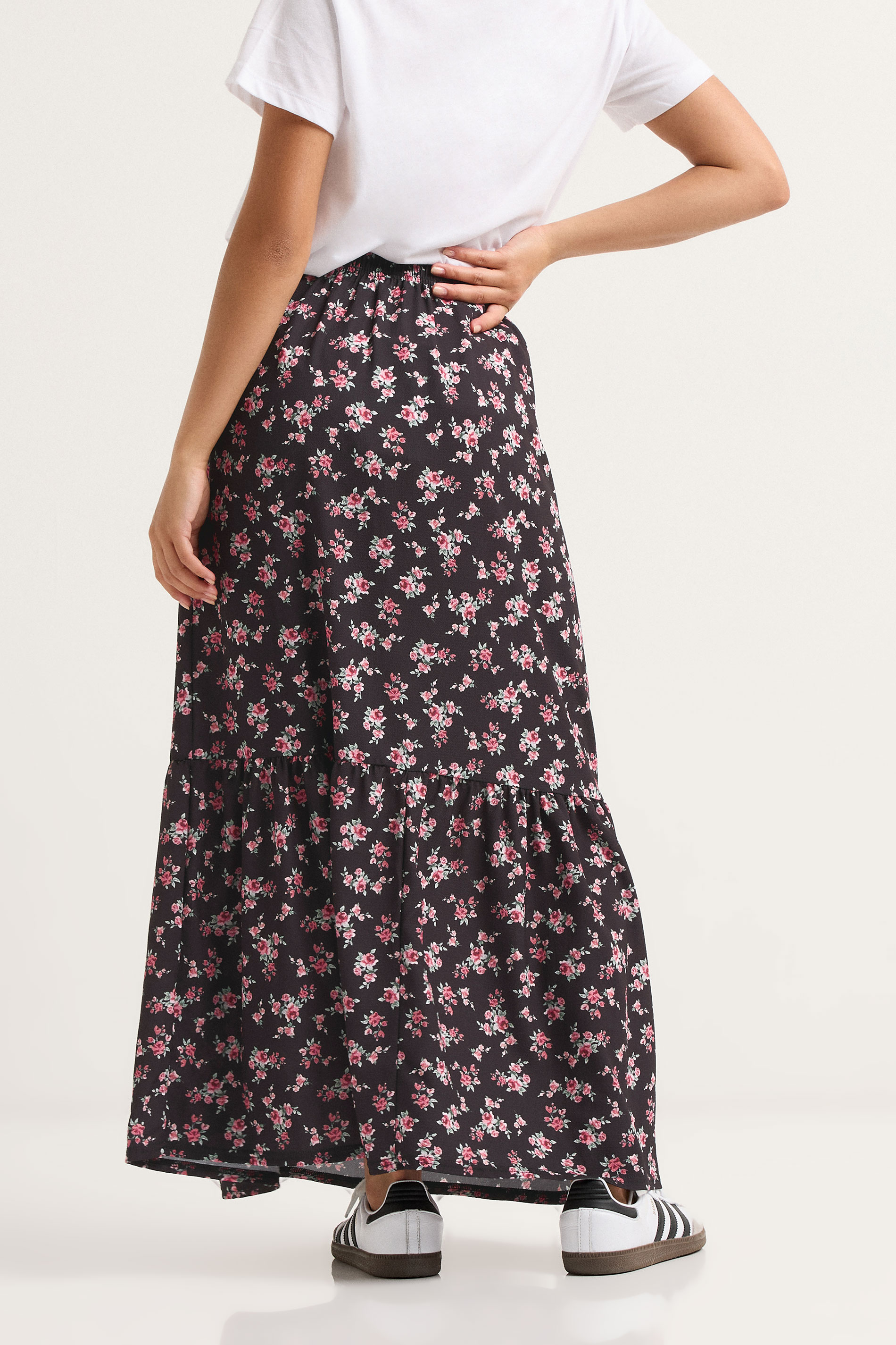 PixieGirl Petite Women's Black Ditsy Floral Tiered Maxi Skirt | PixieGirl 3