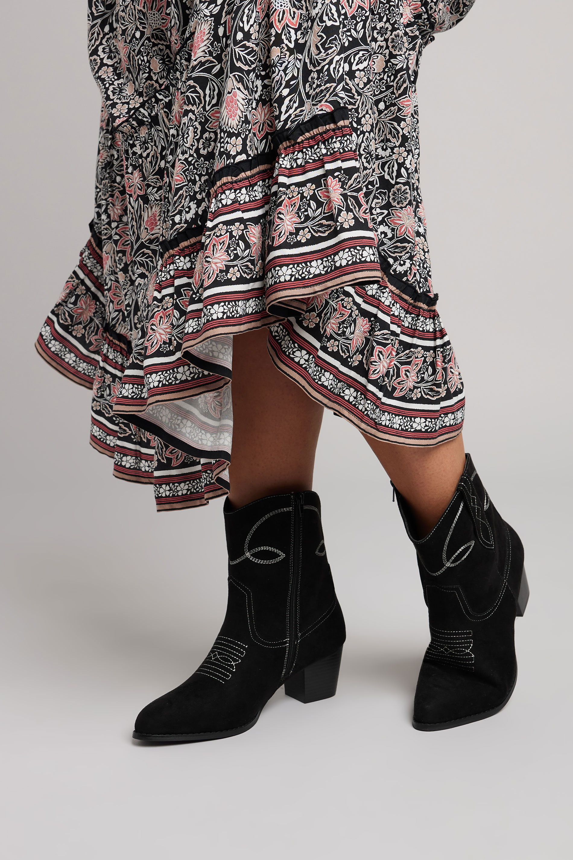 Black Faux Suede Contrast Stitch Western Heel Ankle Boots In Extra Wide EEE Fit | Yours Clothing 2