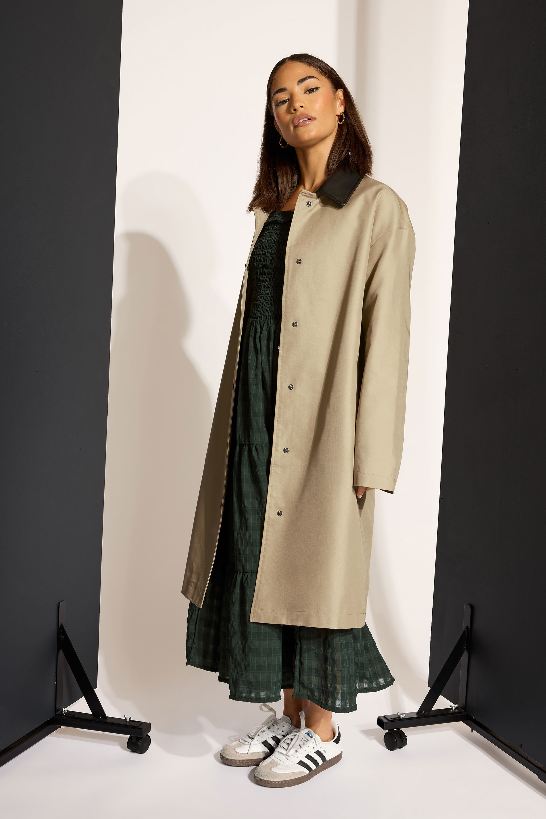 PixieGirl Petite Women's Stone Brown Contrast Collar Car Coat | PixieGirl 1